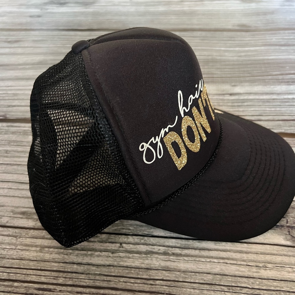 Black and Gold Trucker Hat - Picture 4 of 4
